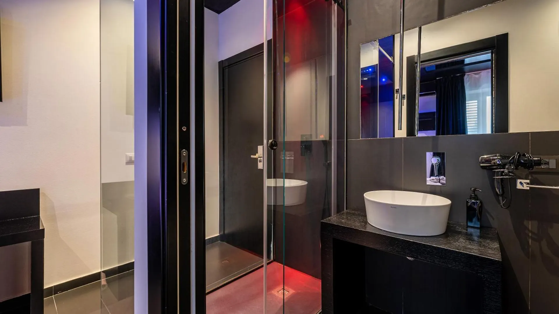 Maximum Hub Suite&Spa Palermo