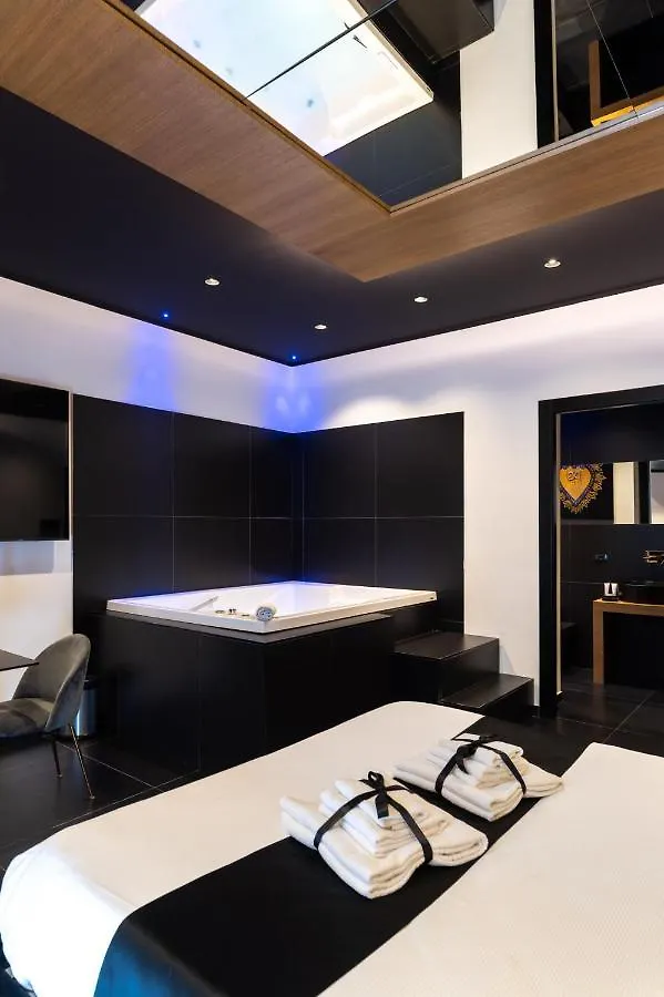 Maximum Hub Suite&Spa Palermo Italy