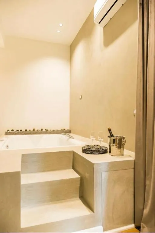 Maximum Hub Suite&Spa Palermo