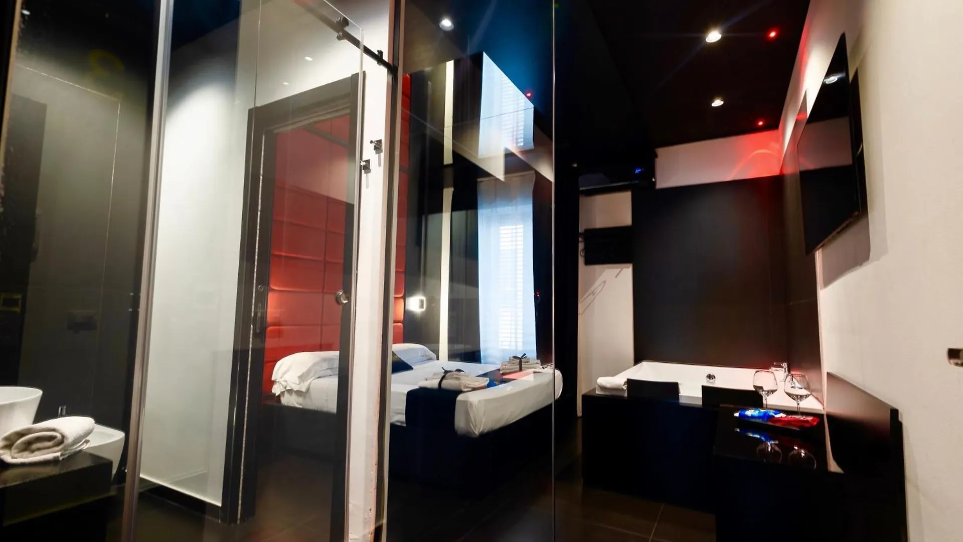 Maximum Hub Suite&Spa Palermo Bed & Breakfast