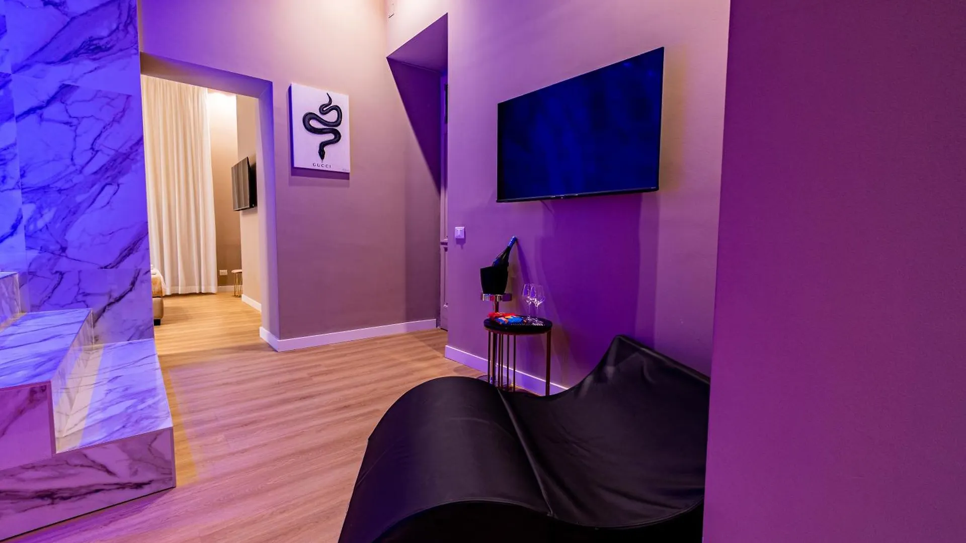 ** Bed & Breakfast Maximum Hub Suite&Spa Palermo Italia